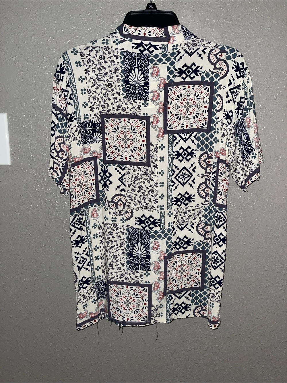 Patterned Button Up Shirt - Picture 4 of 4